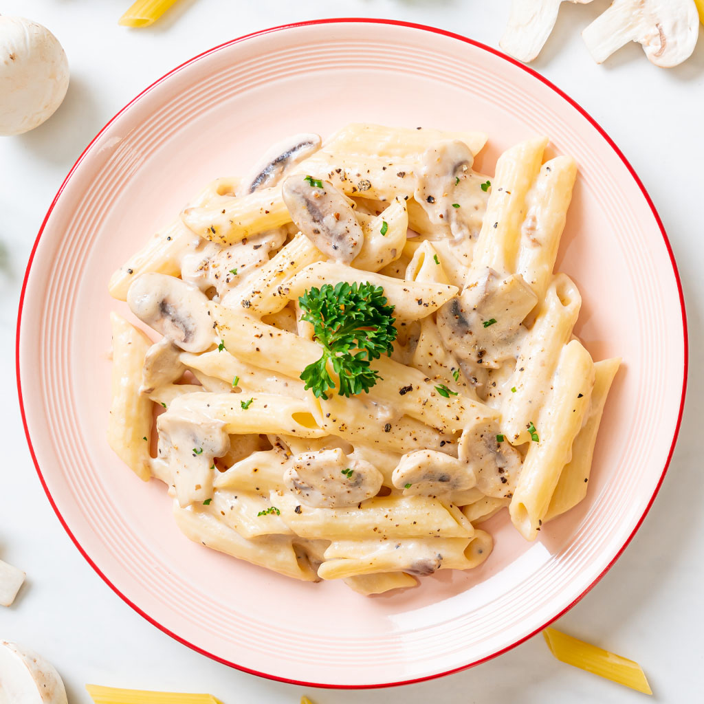 Kremalı Tavuklu Penne Makarna